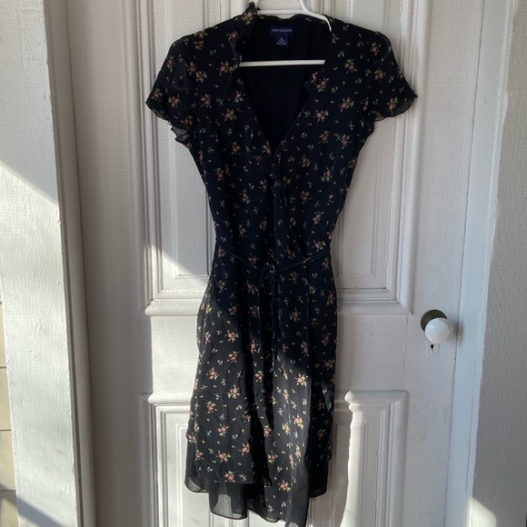 Ann Taylor Dresses & Skirts - Ann Taylor silk Black Floral Wrap Dress Size 8